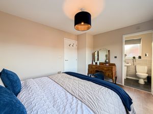 Photo 7- click for photo gallery